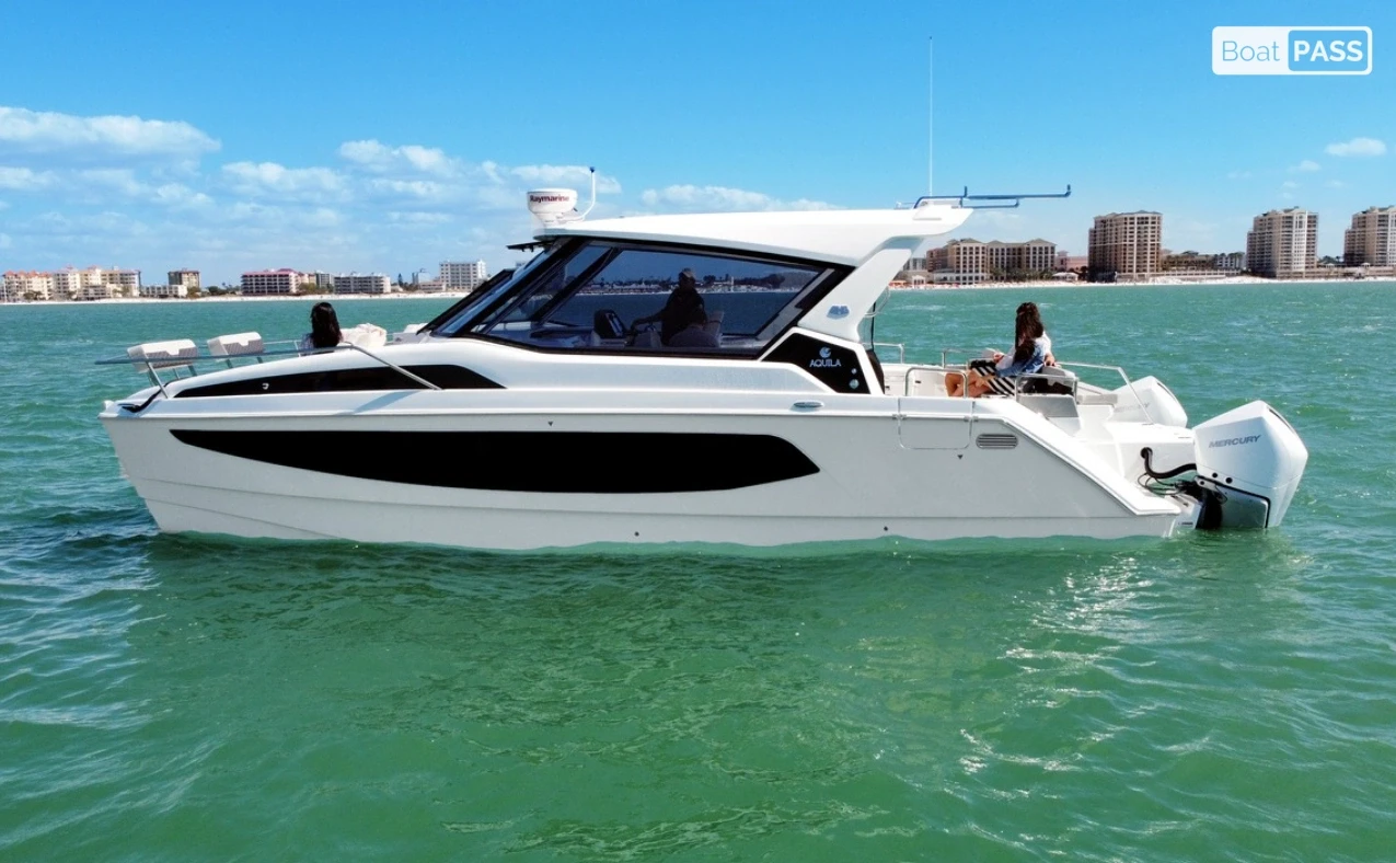 Pour Decision 36' Aquila Sport Power Catamaran