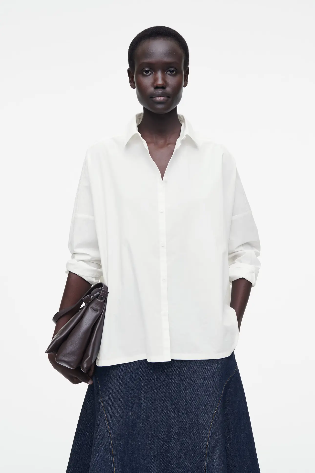 CHEMISE OVERSIZE À PLI DANS LE DOS EN COTON - ÉCRU
