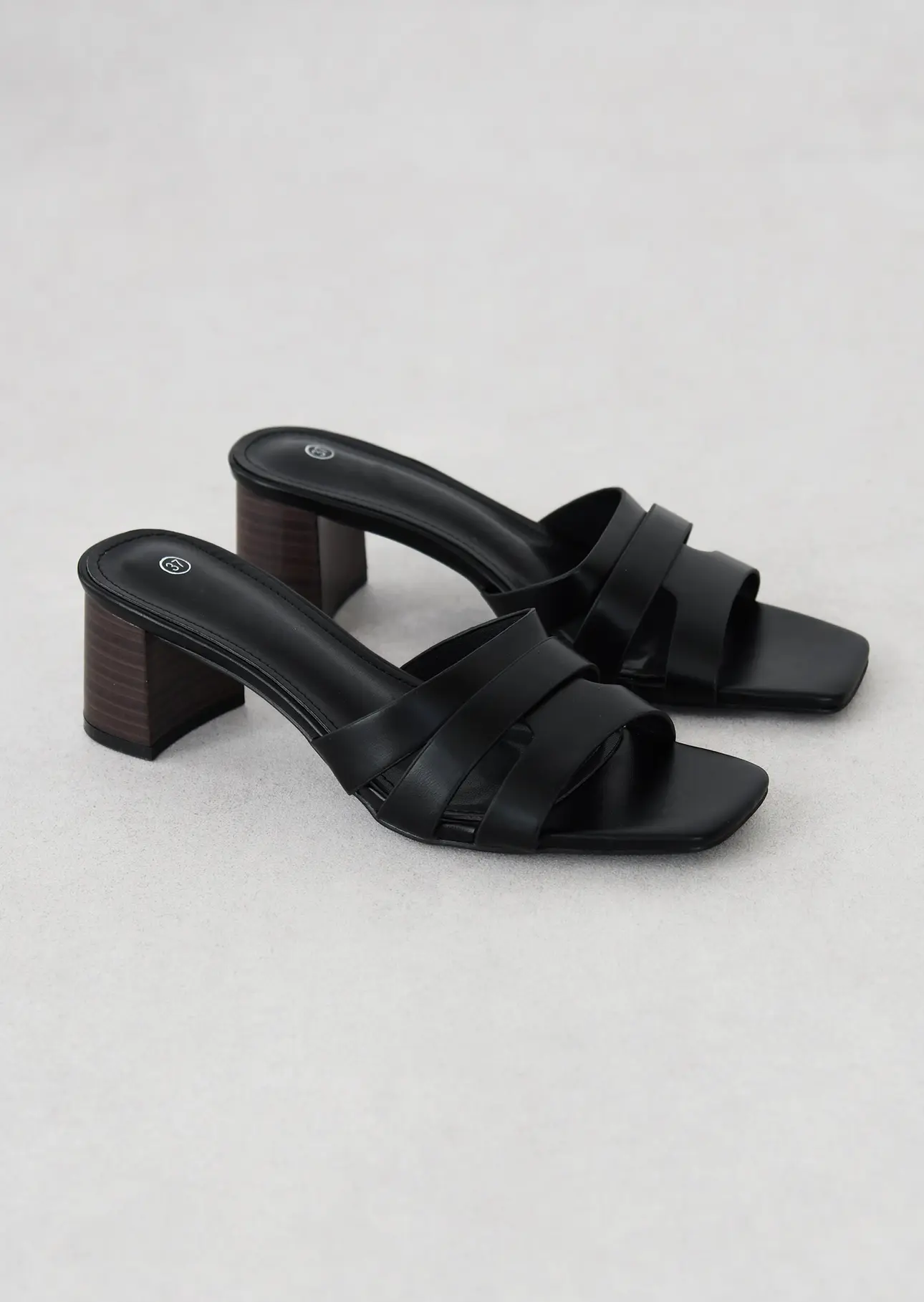 Heeled mules