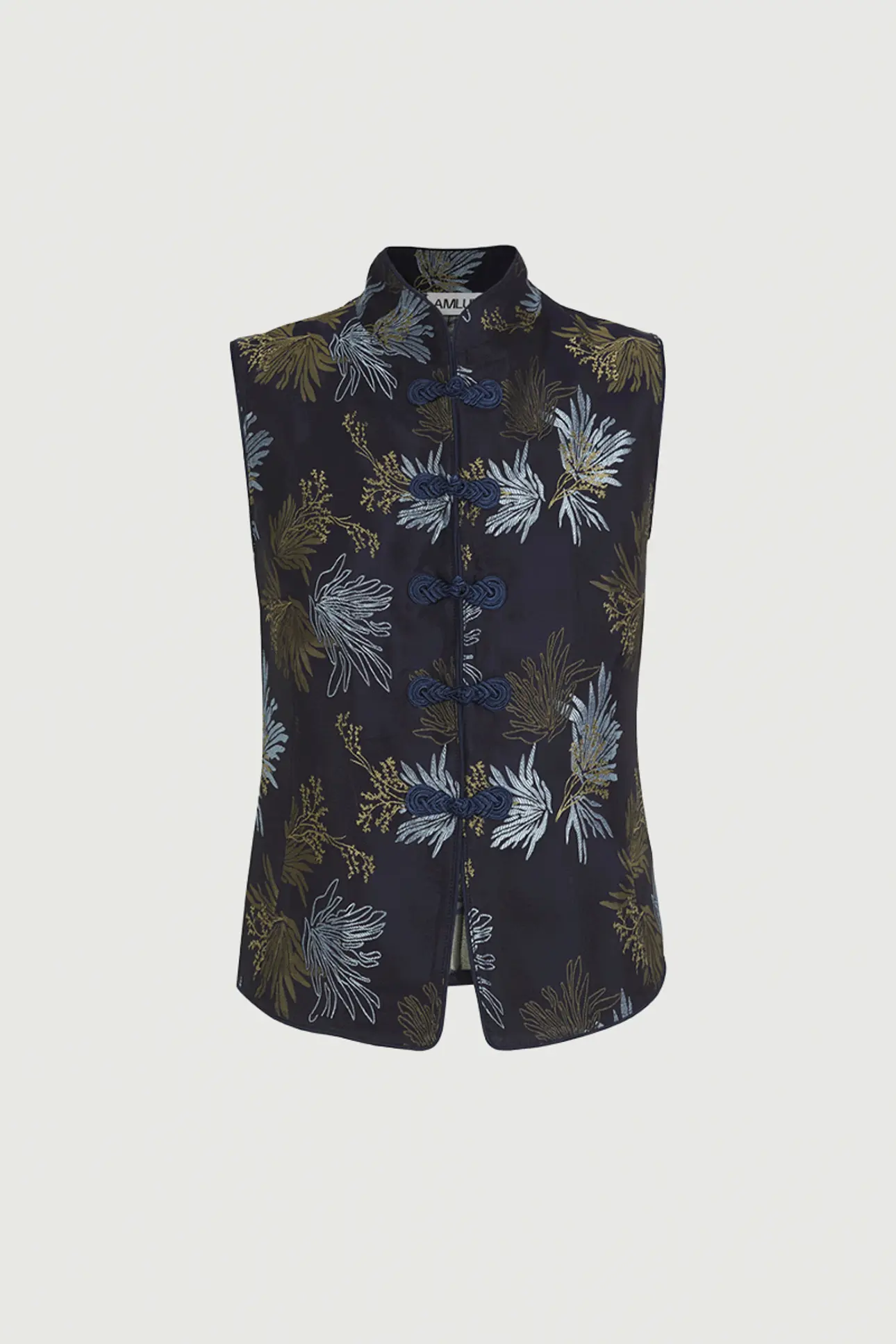 Eva Vest