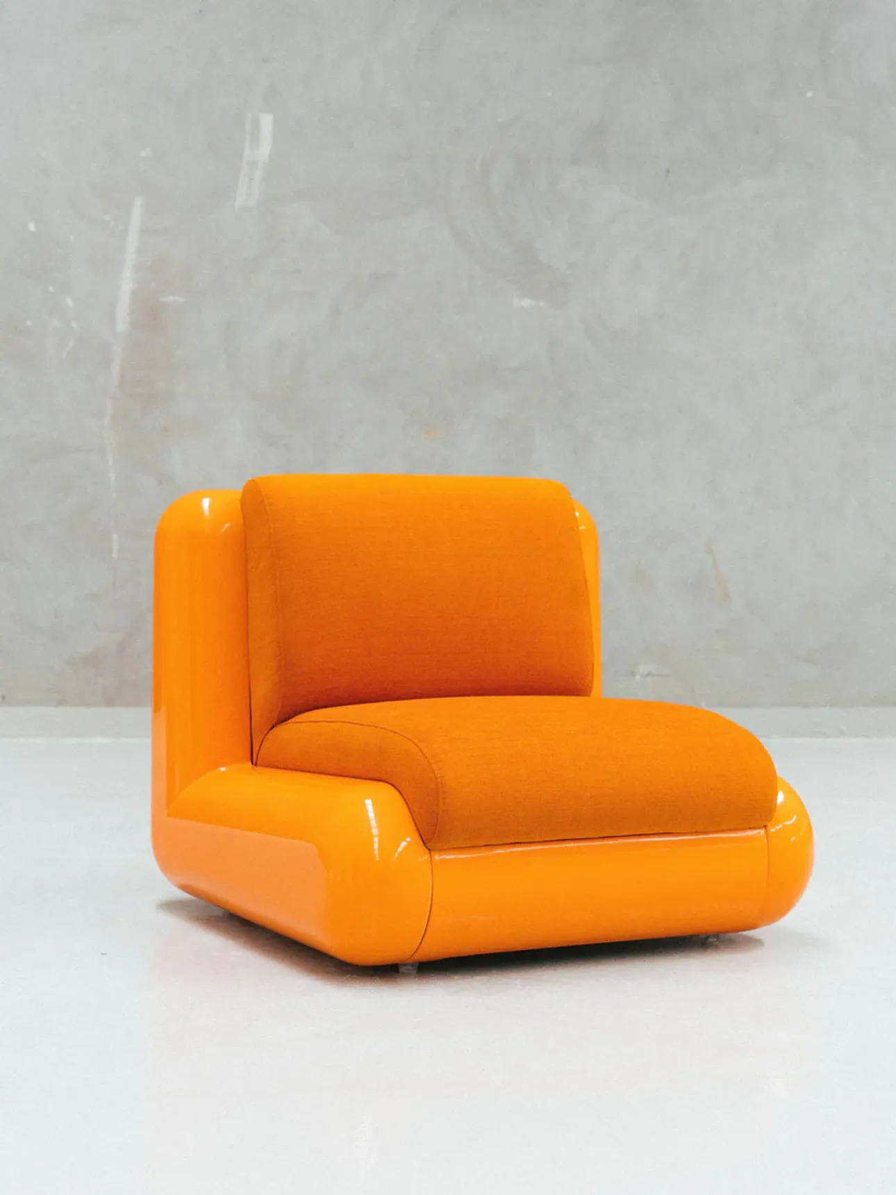 T4 Modular Seating in Orange