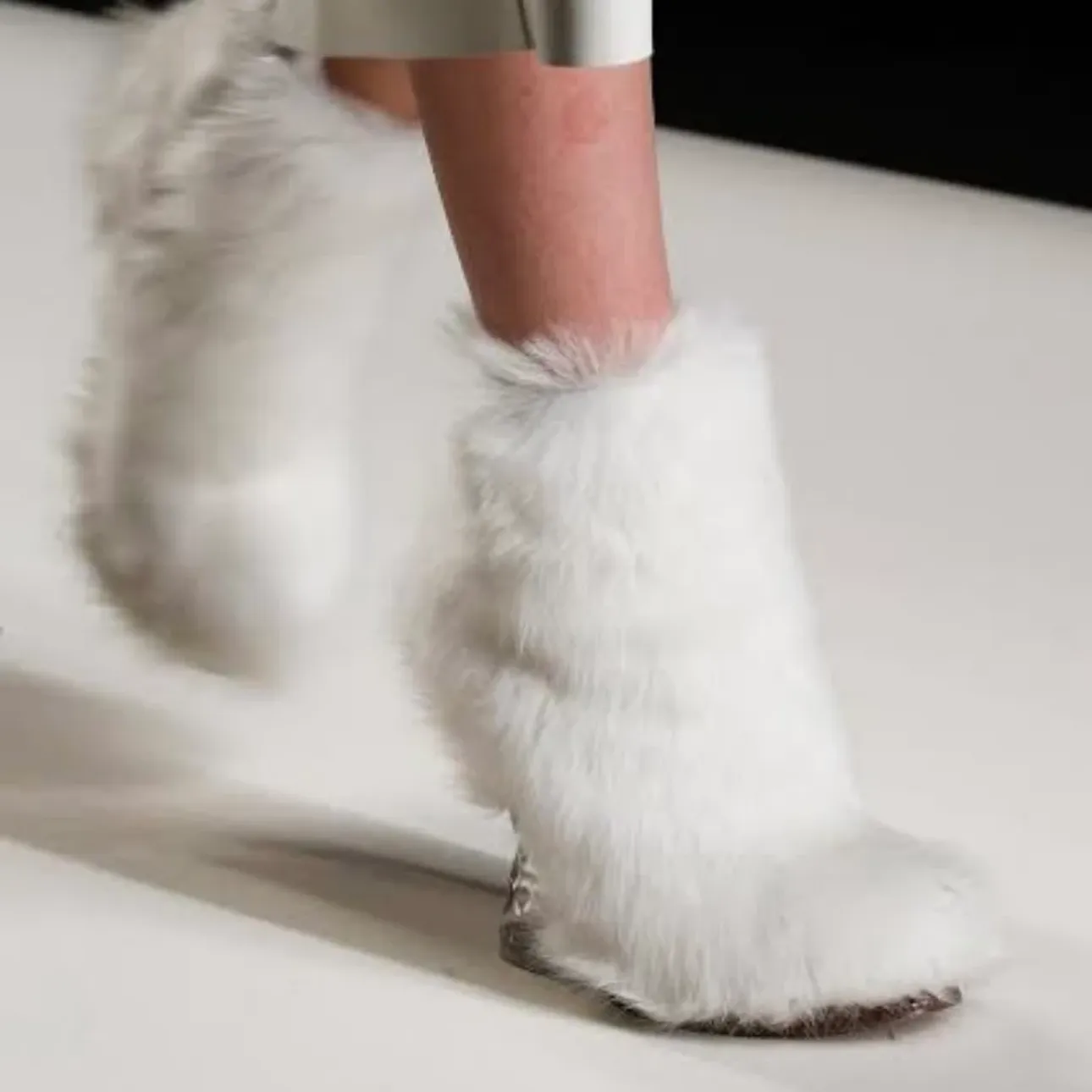 Fendi A/W ‘15 Runway Faux Fur Booties (39)