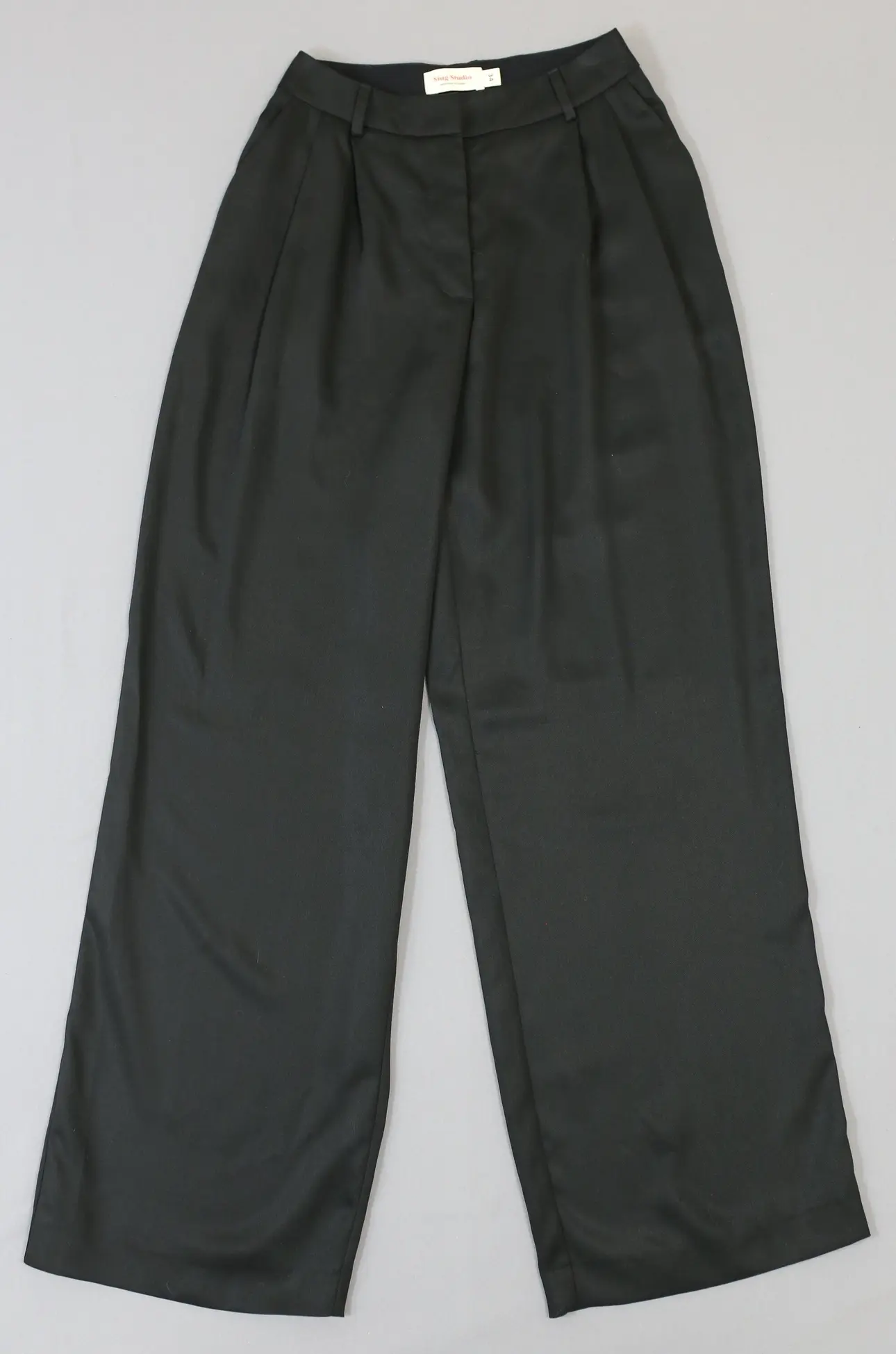 no 007/Stiletto Snake Black High-Waisted Pants/ Sustainable Style