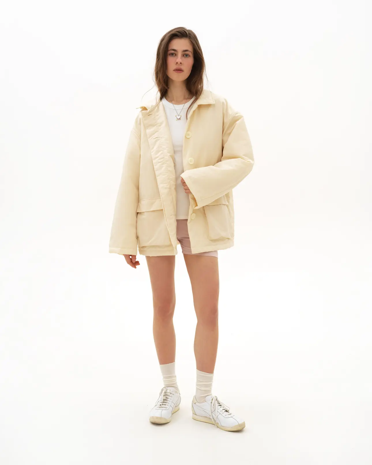 Oversized workwear cream jacket with a detachable collar