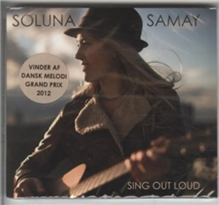 Sing Out Loud af Soluna Samay