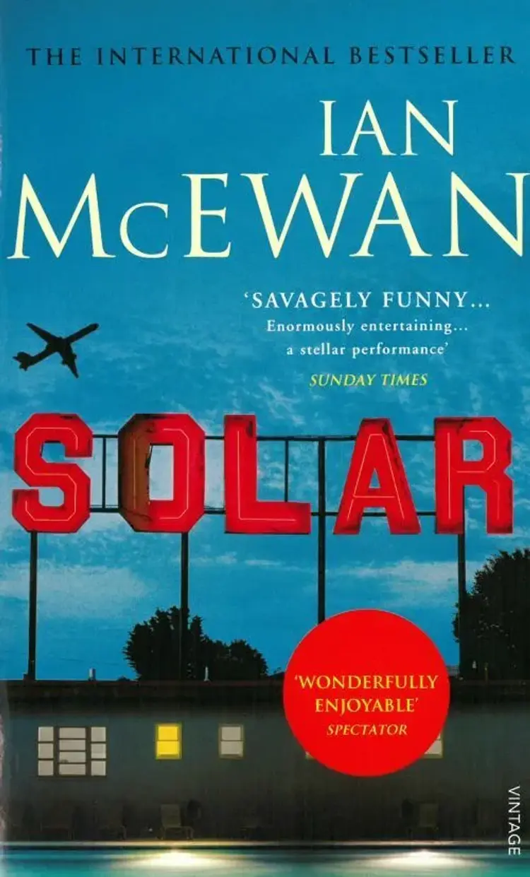 Solar af Ian McEwan