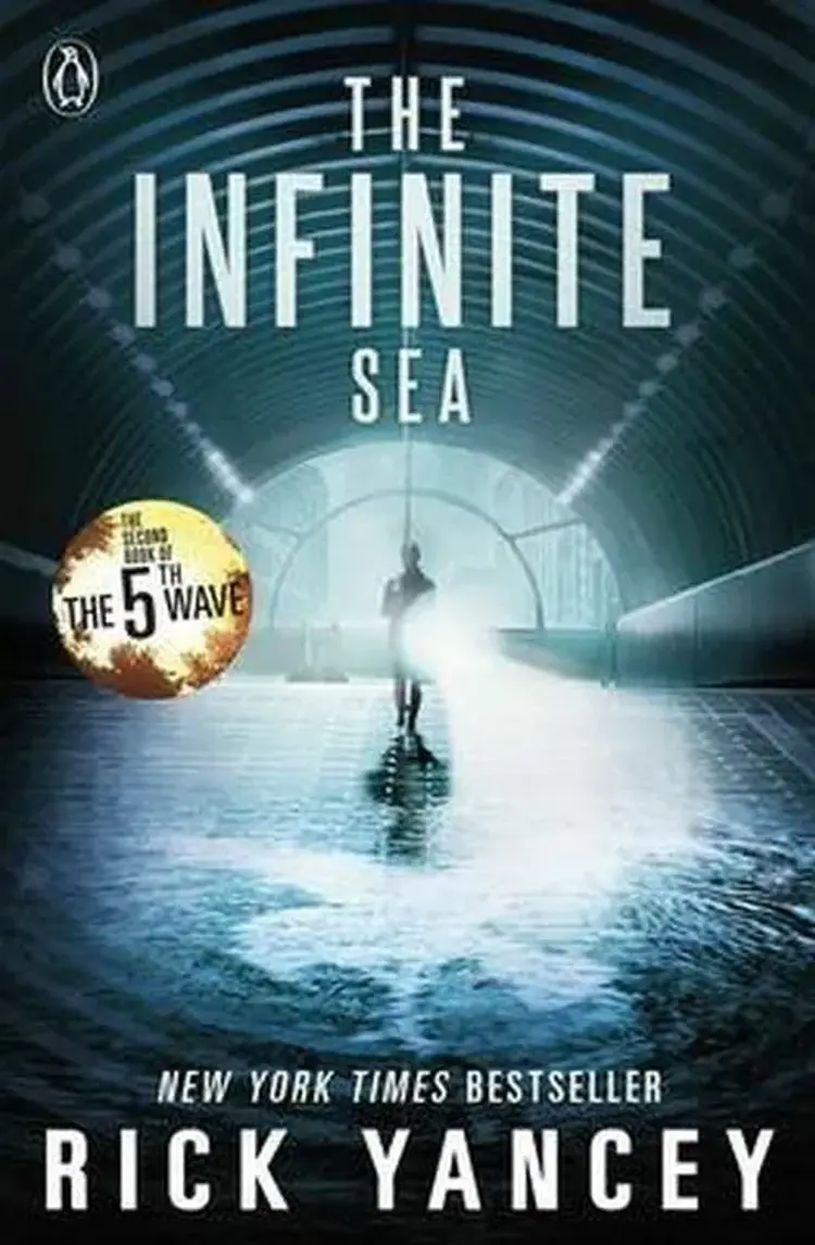 The Infinite Sea af Rick Yancey