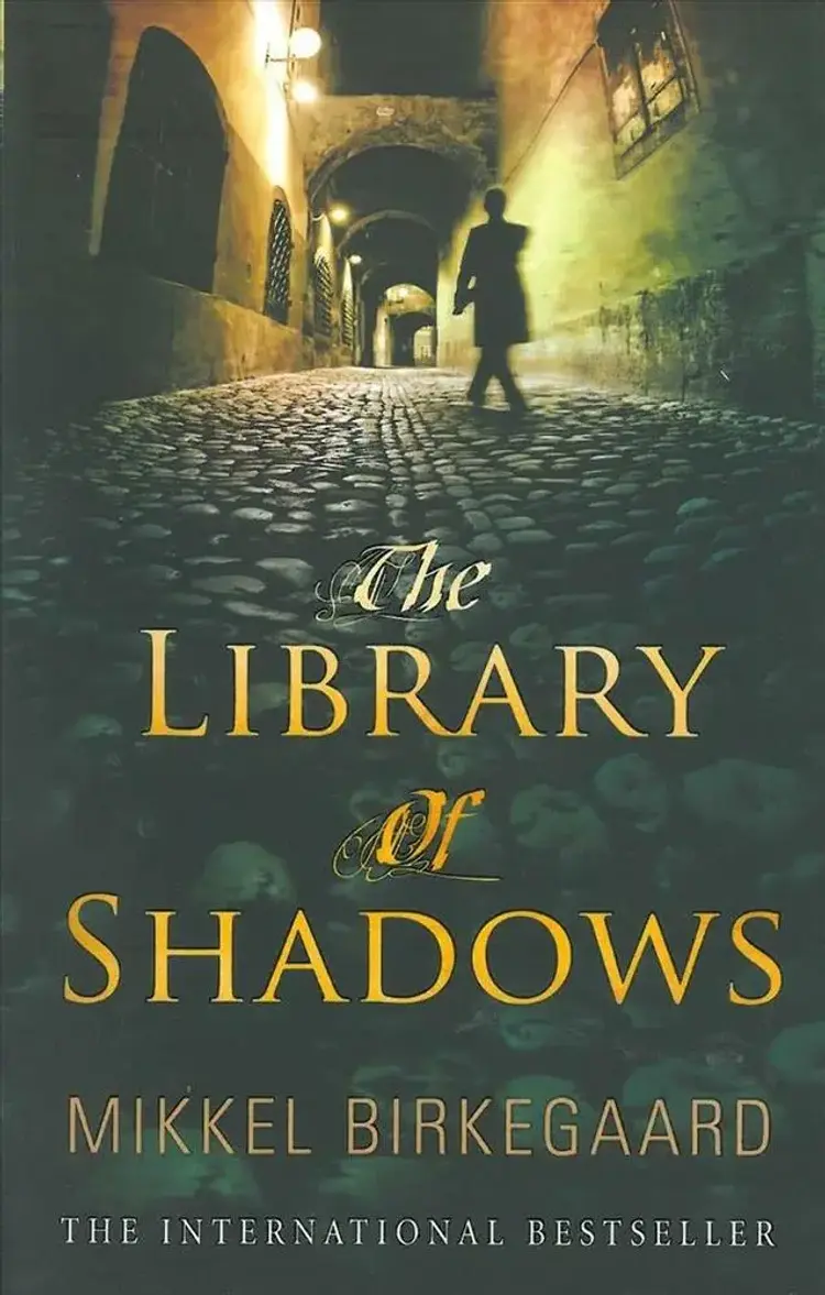 The Library of Shadows af Mikkel Birkegaard