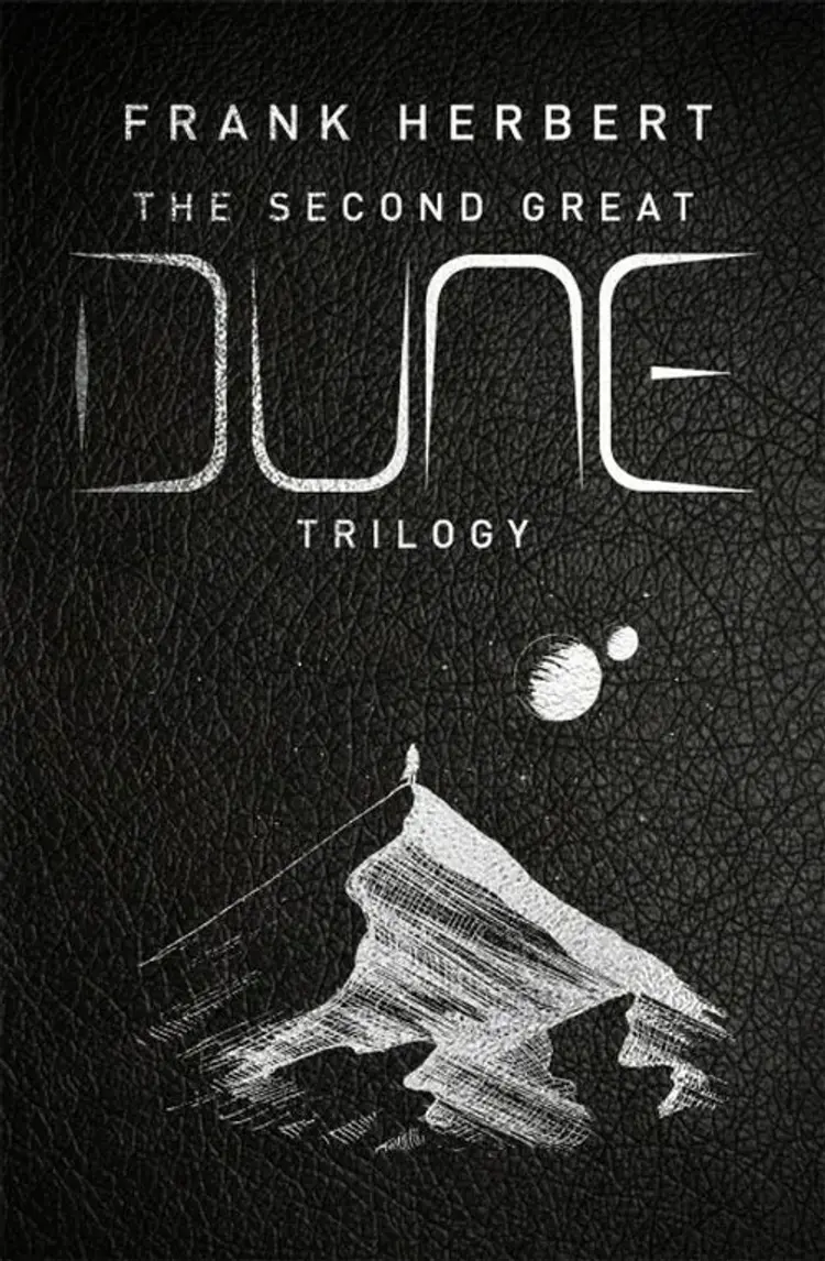 The Second Great Dune Trilogy: God Emperor of Dune, Heretics of Dune, Chapter House Dune - Collector's Edition af Frank Herbert