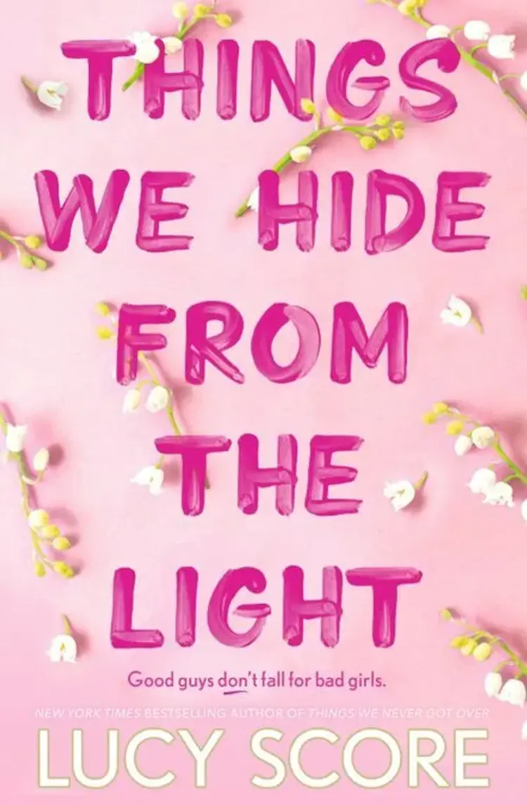 Things We Hide From The Light af Lucy Score