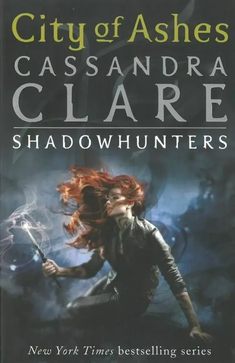 City of Ashes af Cassandra Clare