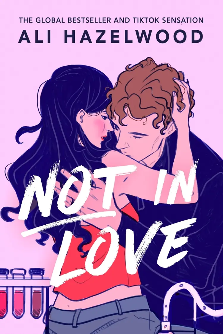 Not in Love af Ali Hazelwood