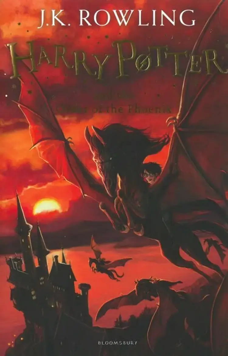 Harry Potter and the Order of the Phoenix af J.K. Rowling