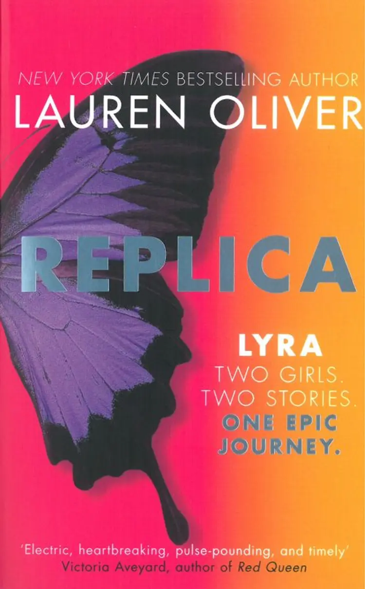 Replica af Lauren Oliver