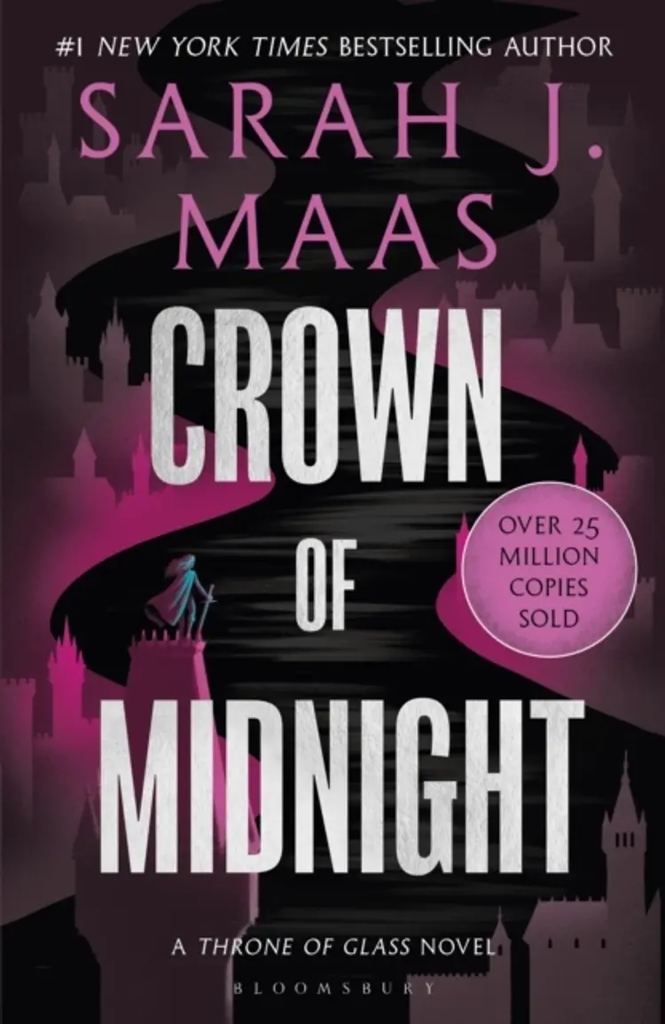 Crown of Midnight af Sarah J. Maas