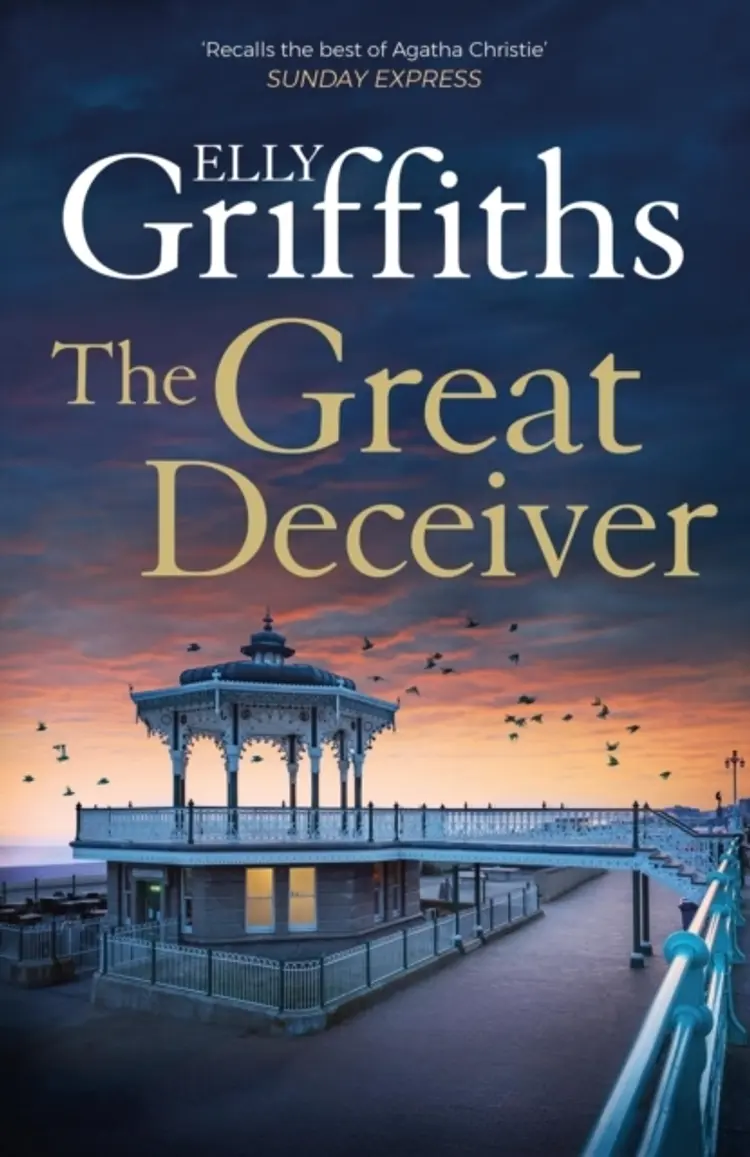 The Great Deceiver af Ellly Griffiths