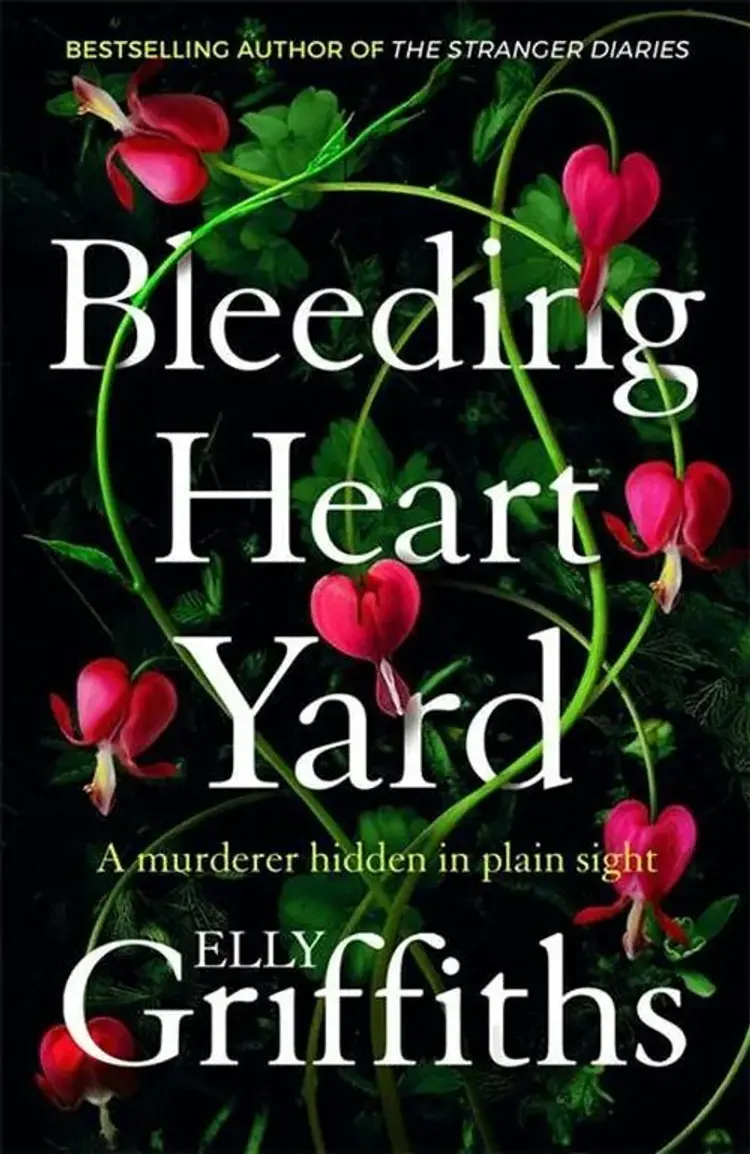 Bleeding Heart Yard af Elly Griffiths