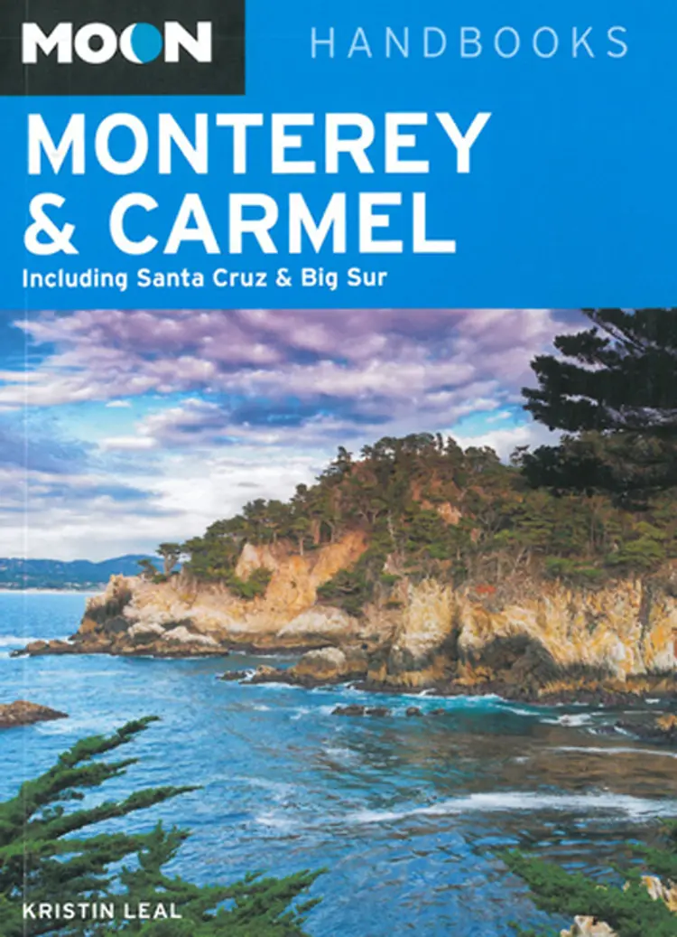 Monterey & Carmel: Including Santa Cruz & Big Sur af Kristin Leal