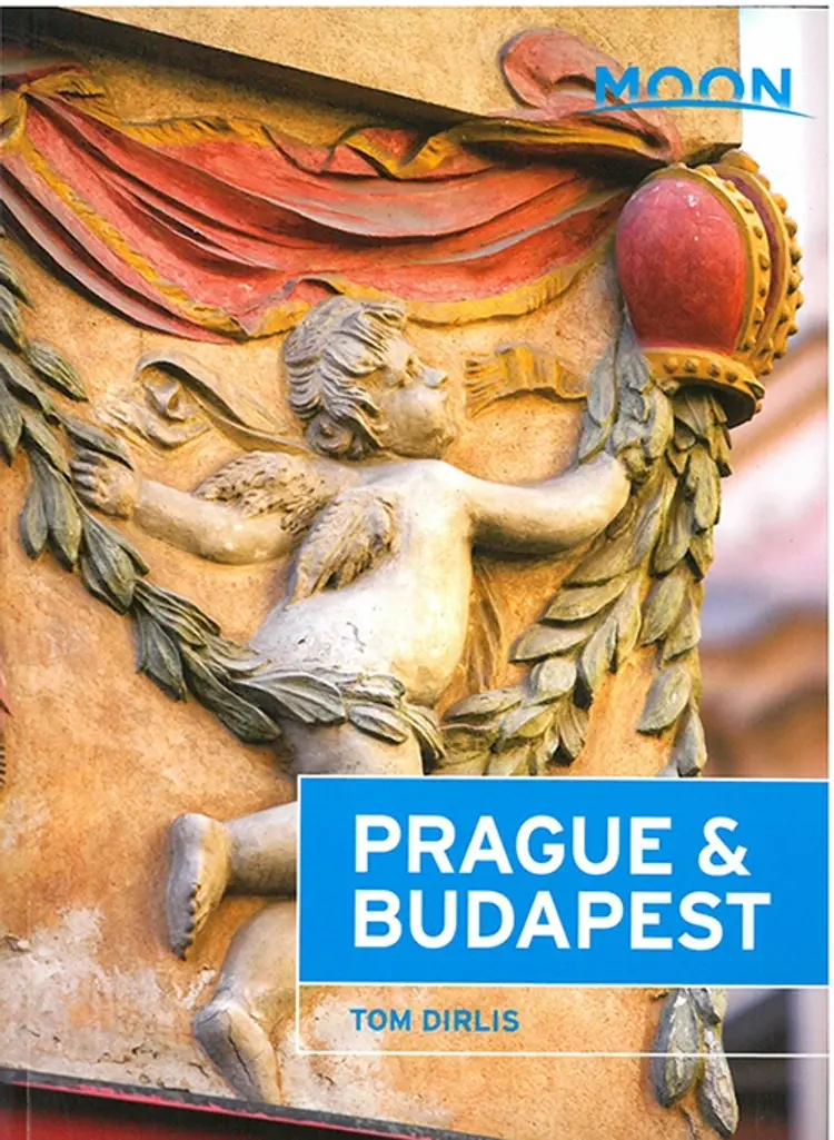 Prague & Budapest af Tom Dirlis