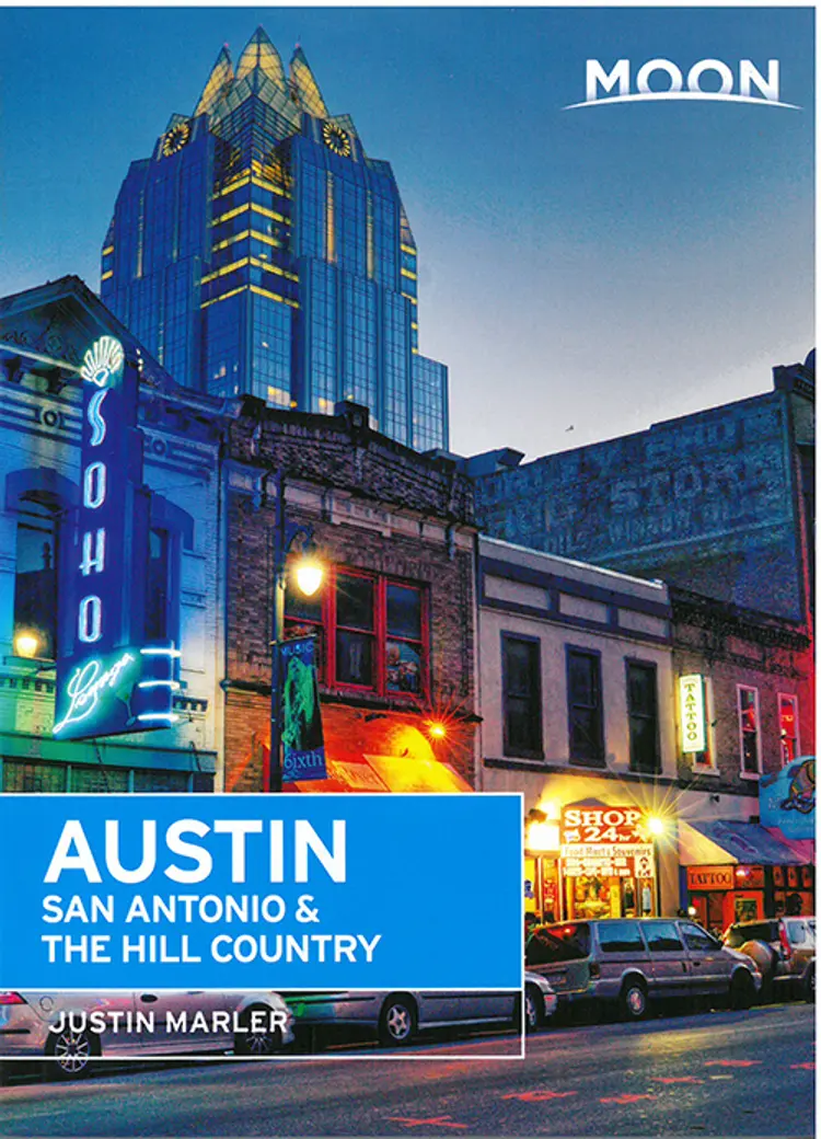 Austin, San Antonio & the Hill Country af Justin Marler