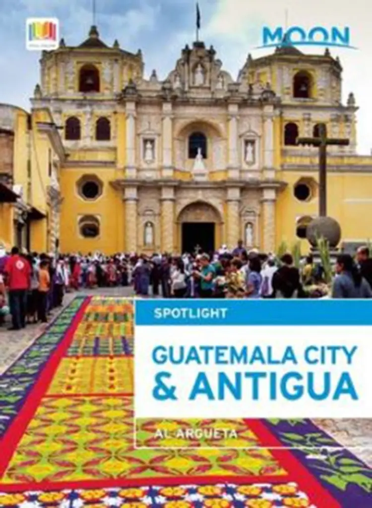 Guatemala City & Antigua af Al Argueta