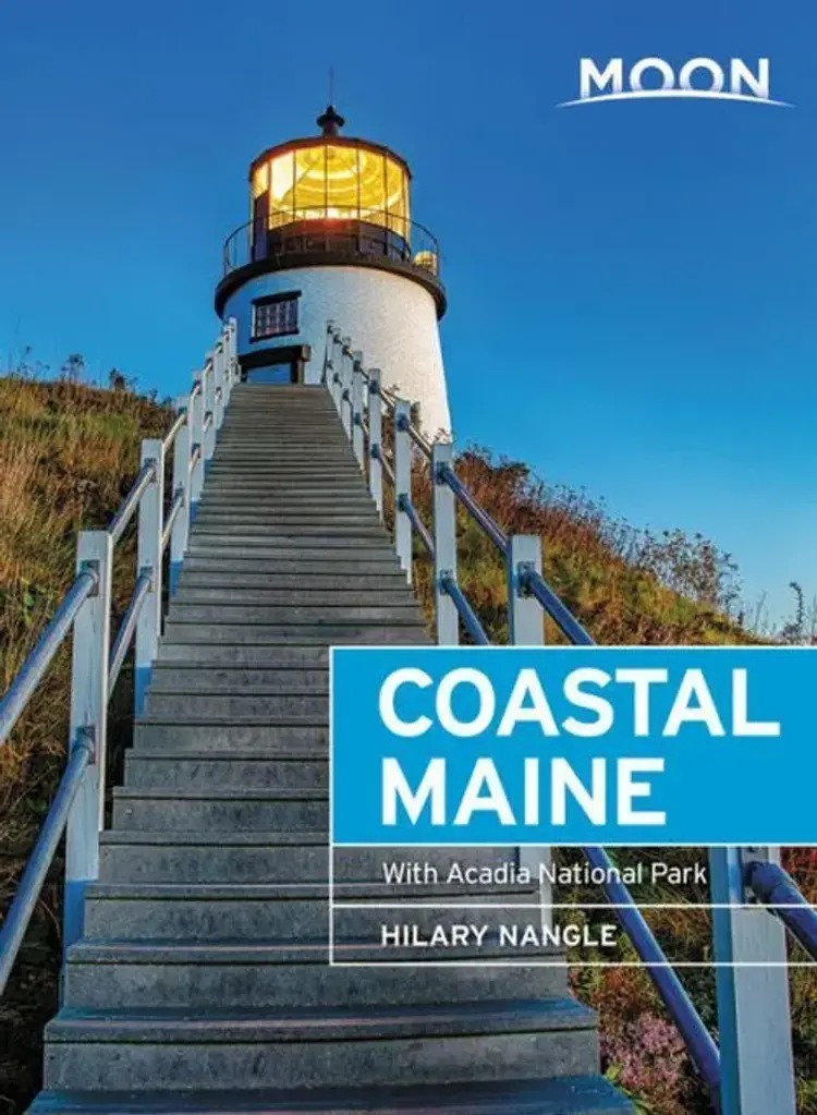 Coastal Maine af Hilary Nangle