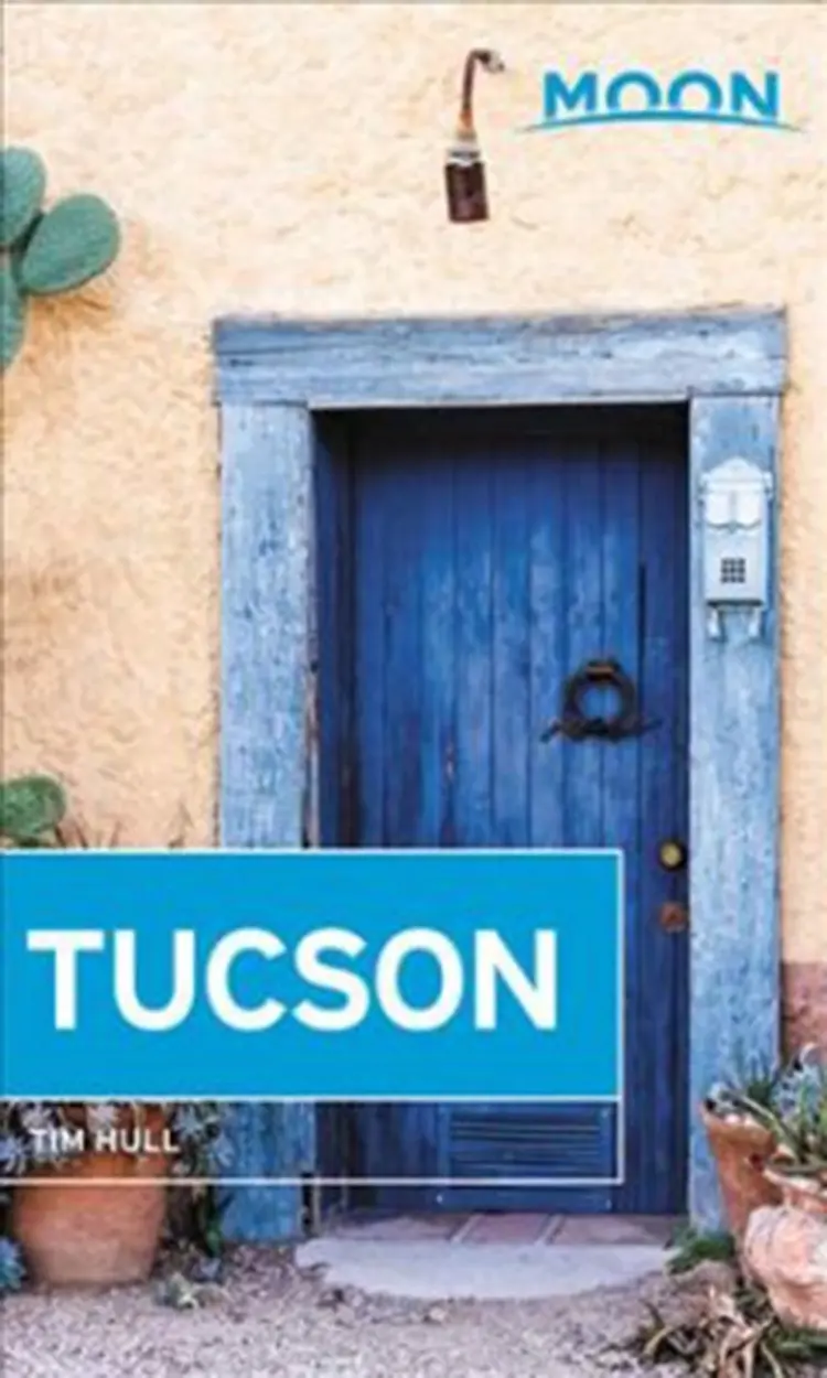 Tucson af Tim Hull