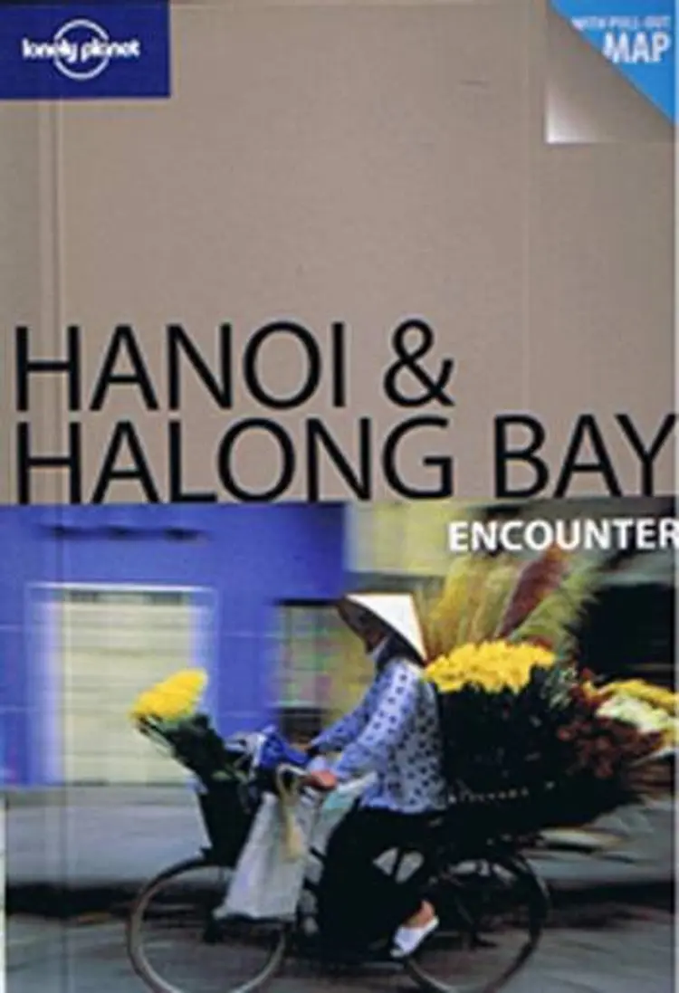 Hanoi & Halong Bay af Tom Downs