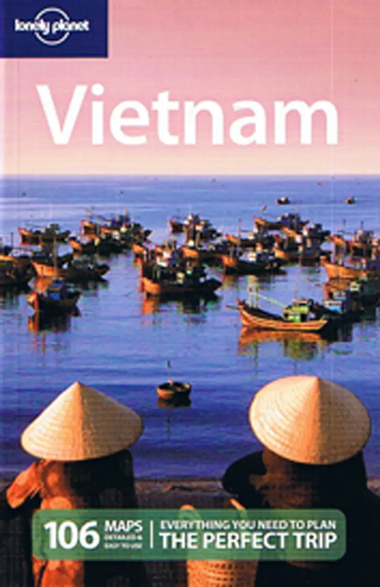VIETNAM af LONELY PLANET
