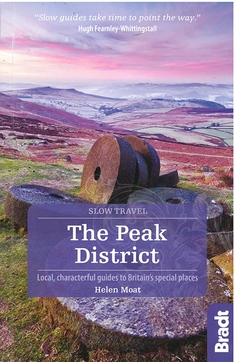 Slow Travel: Peak District af Helen Moat