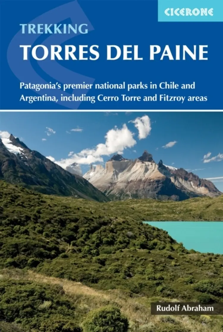 Trekking in Torres del Paine: Patagonia's premier national parks in Chile and Argentina, including Cerro Torre.. af Abraham Rudolf