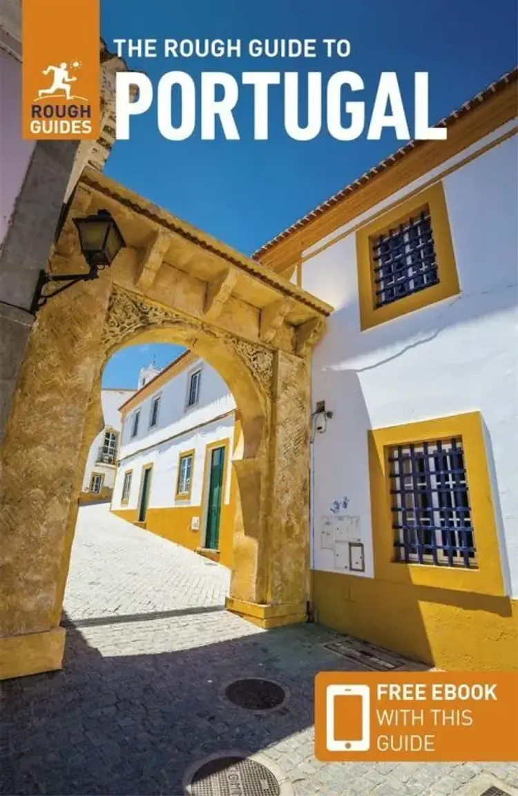 The Rough Guide to Portugal (Travel Guide with Free eBook) (17th ed. Mar. 23) af Rough Guides