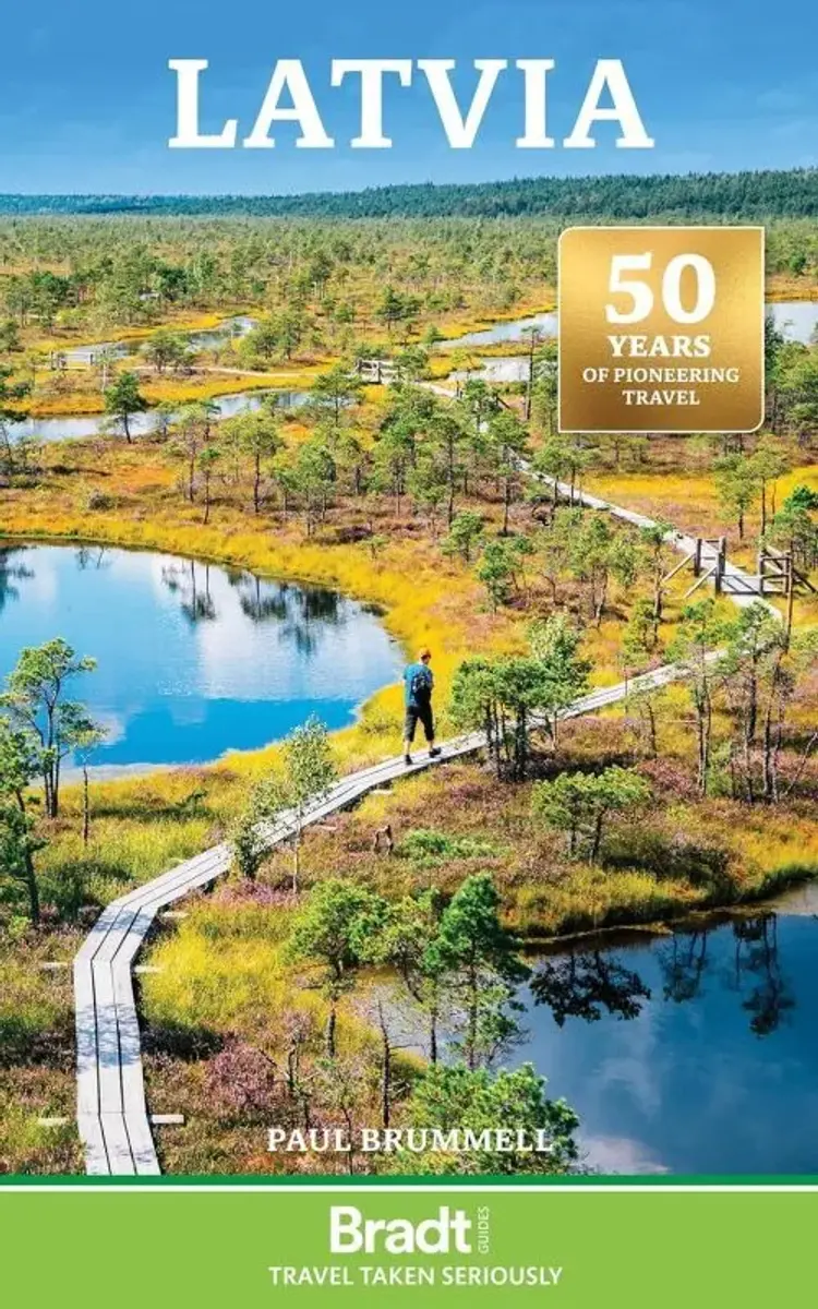 Latvia, Bradt Travel Guide af Paul Brummell
