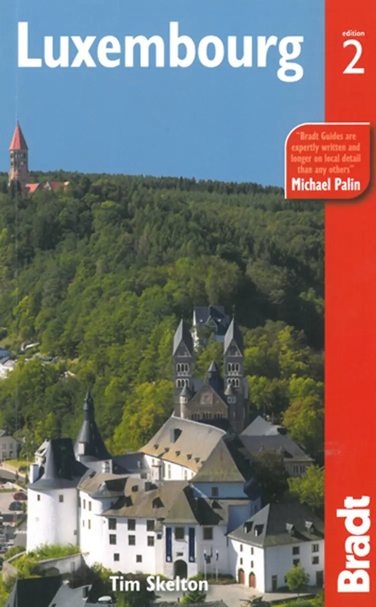Luxembourg af Tim Skelton