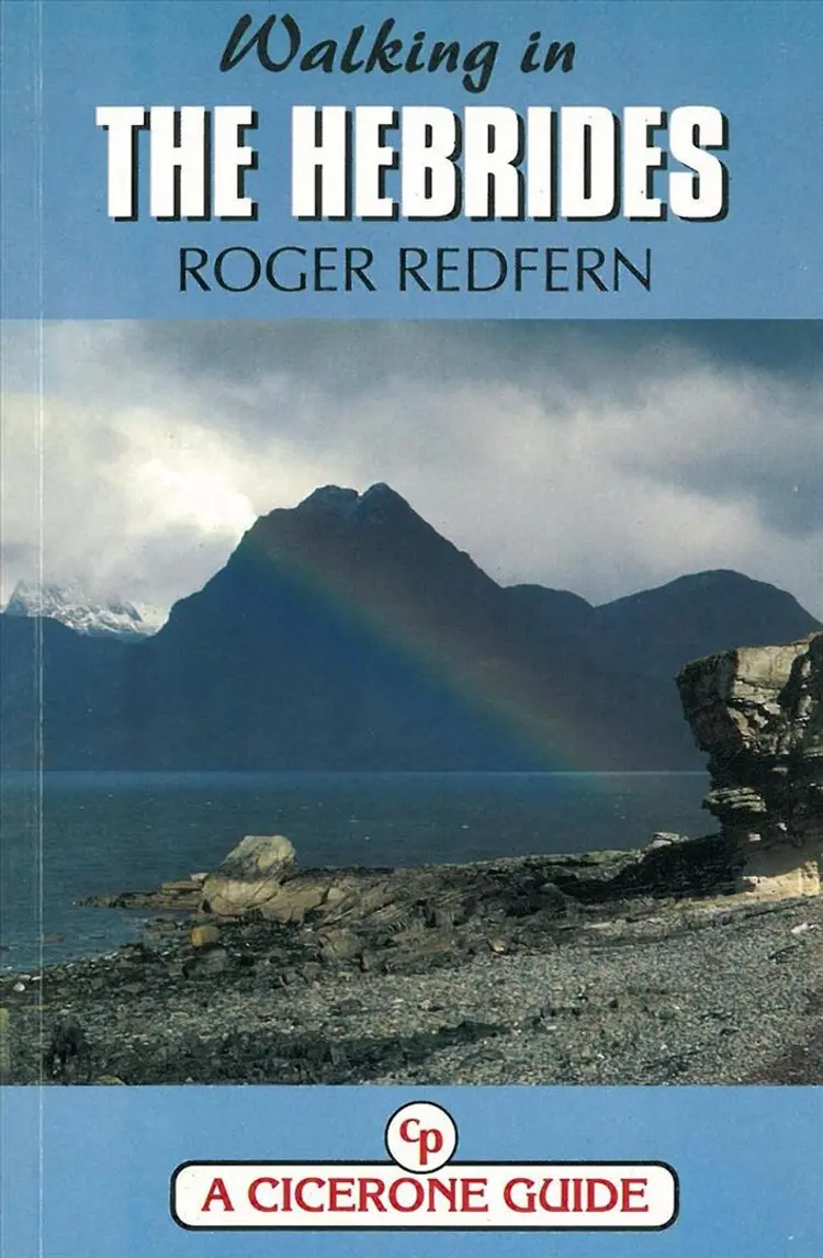 Walking in the Hebrides af Roger redfern