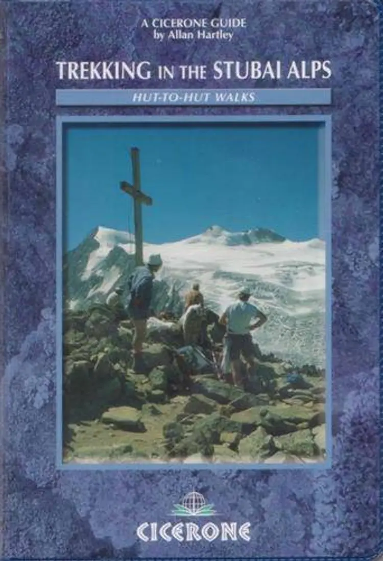 Trekking in the stubai alps af Allan hartley