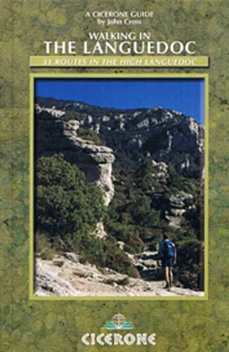 Walking in the Languedoc: 31 routes in the high Languedoc af John Cross