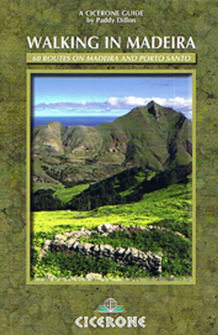 Walking in Madeira af Paddy Dillon