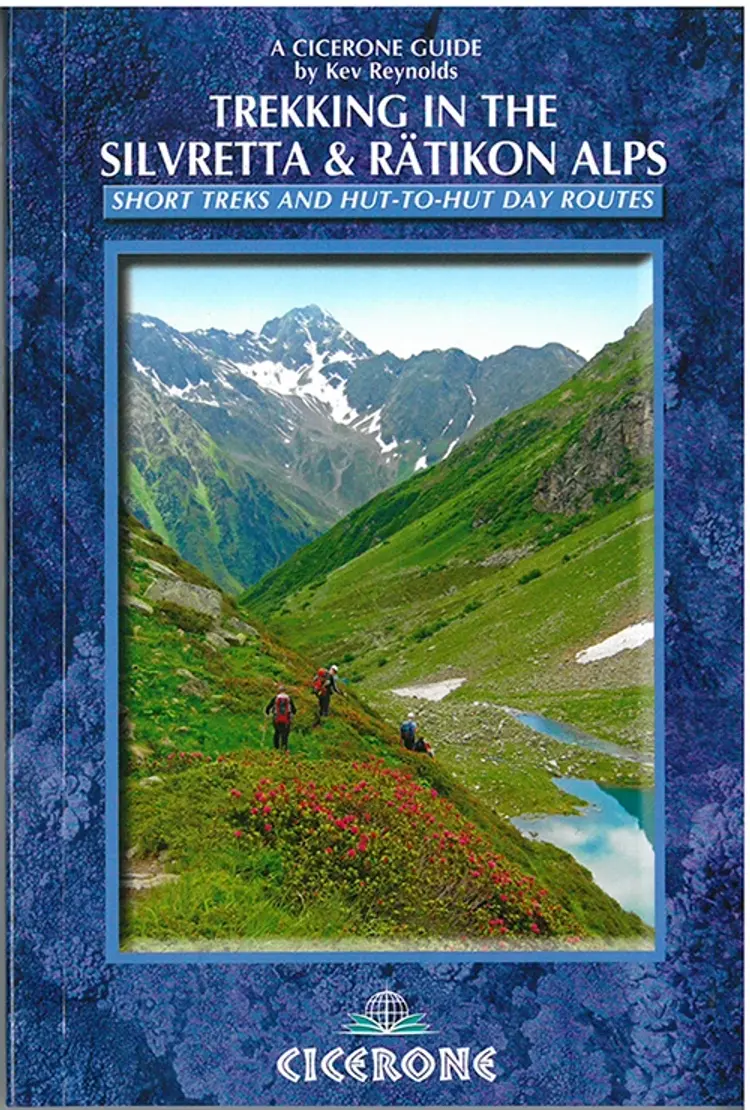 Trekking in the Silvretta and Ratikon Alps af Kev Reyolds