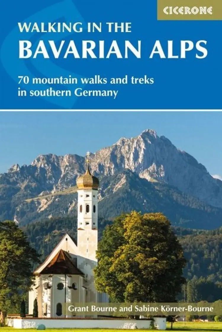 Walking in the Bavarian Alps: 85 mountain walks and treks in southern Germany af Grant Bourne
