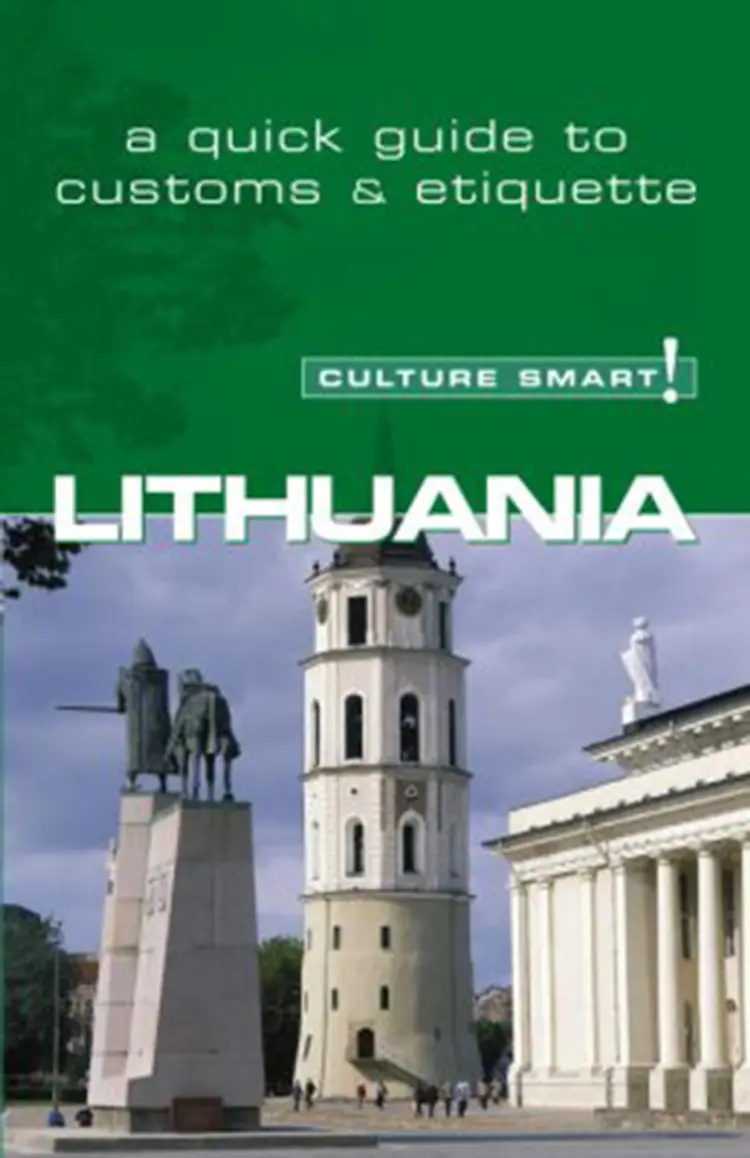 Culture Smart Lithuania: The essential guide to customs & culture af Lara Belonogoff