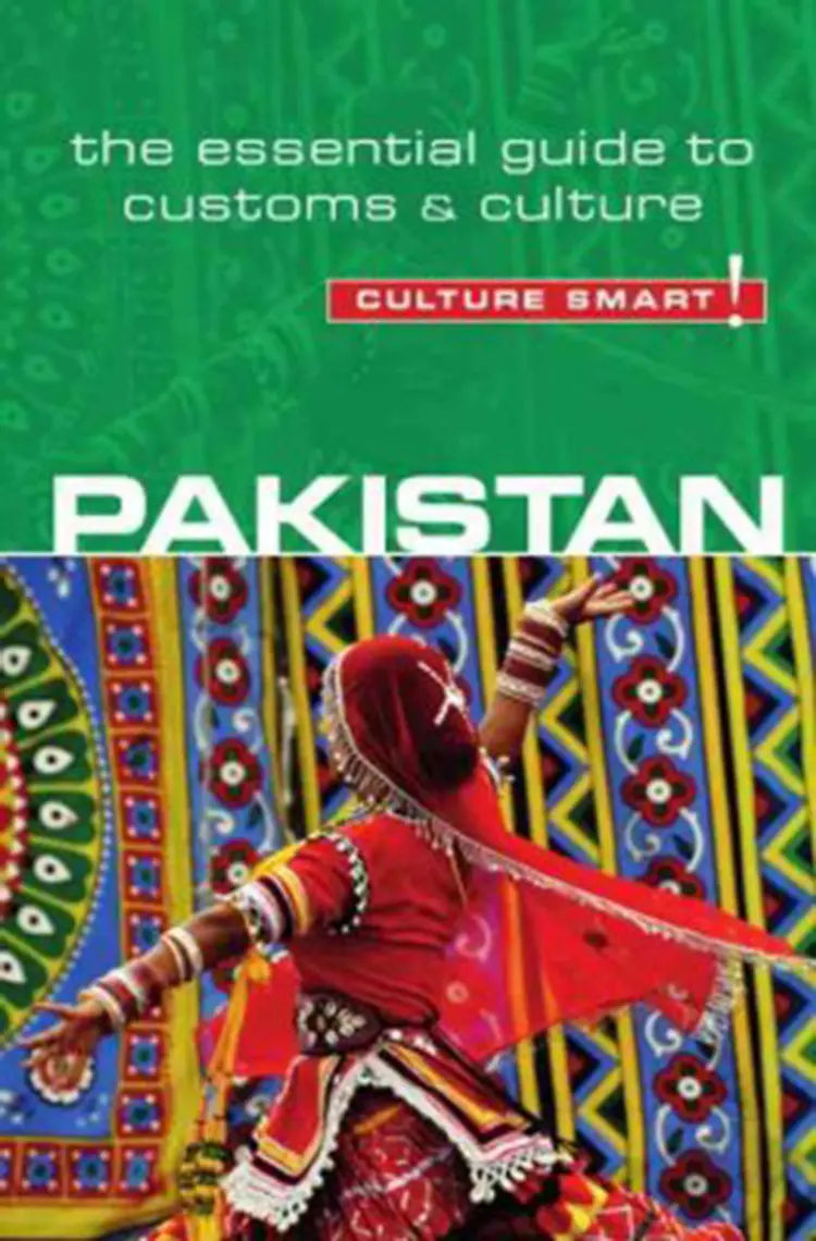 Culture Smart Pakistan: The essential guide to customs & culture af Safia Haleem