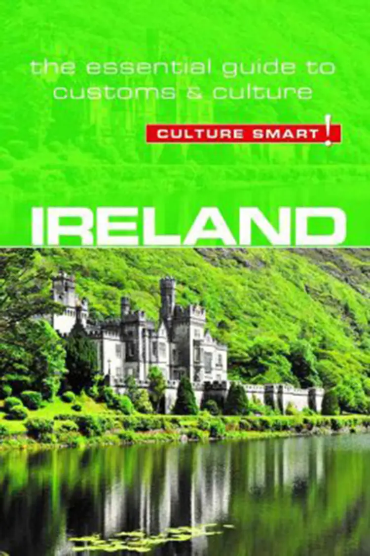 Culture Smart Ireland: The essential guide to customs & culture af John Scotney