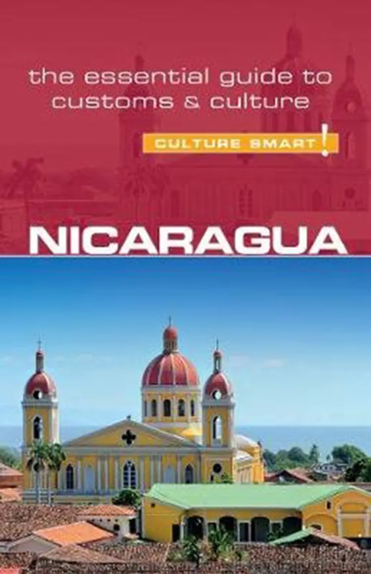 Culture Smart Nicaragua: The essential guide to customs & culture af Russell Maddicks