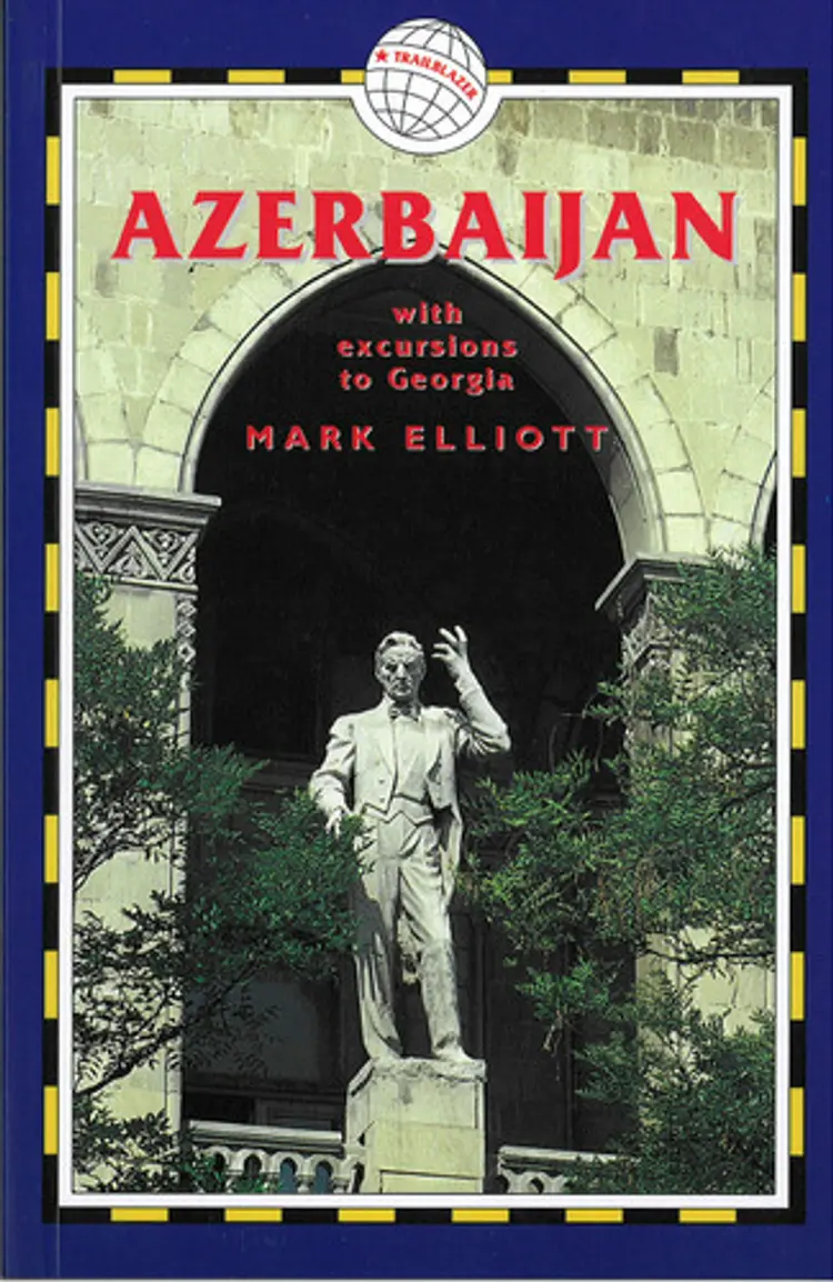 Azerbaijan With Georgia af Mark Elliott