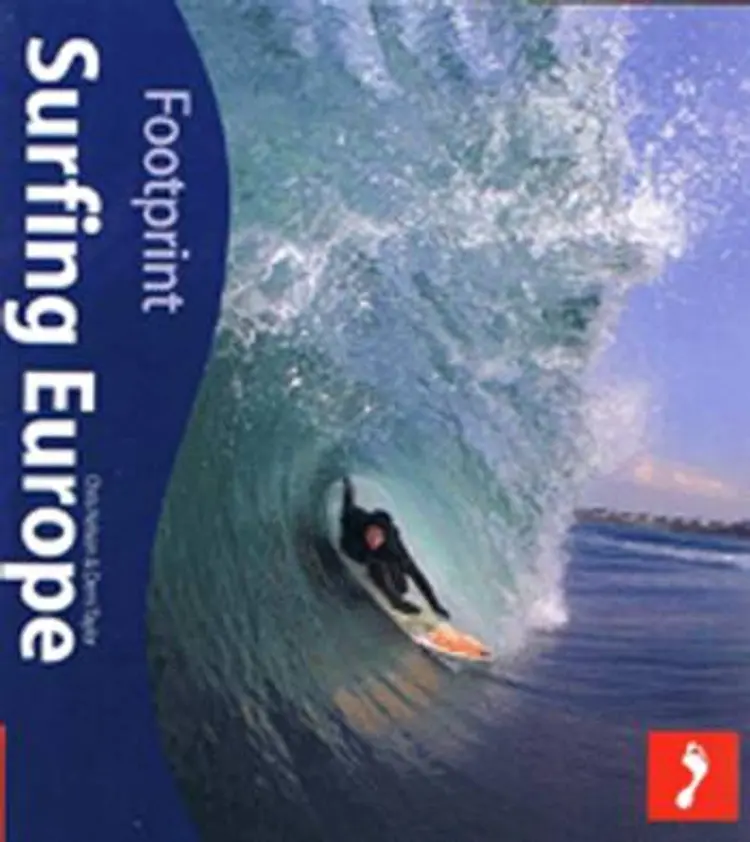 Surfing Europe af Chris Nelseon