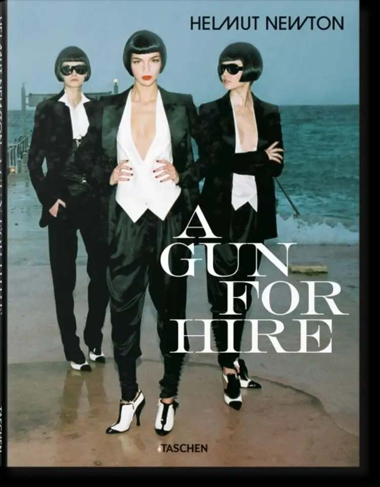 Helmut Newton - A Gun for Hire af Helmut Newton
