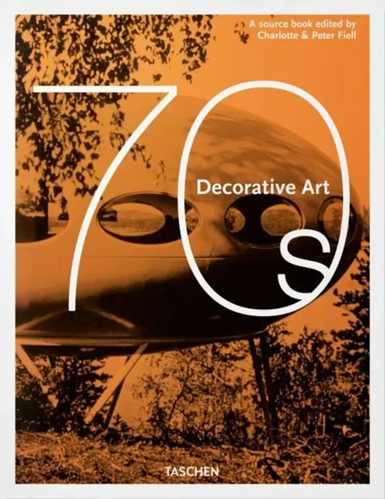 Decorative Art 1970s af Peter & Charlotte Fiell