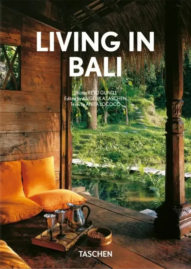 Living in Bali. 40th Ed. af Anita Lococo
