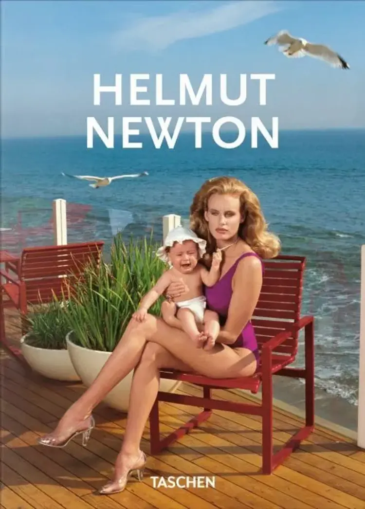 Helmut Newton af Sarah Mower